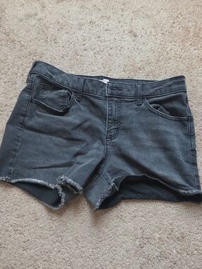 SO Women’s Charcoal Frayed Hem Denim Shorts